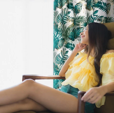 ZASŁONA GOTOWA DAVOS NA TAŚMIE 140 X 270 CM BIAŁY