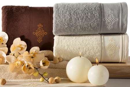 Ręcznik Klas2 (01), 70 x 140 cm, Kremowy