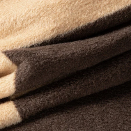 Koc Elegant5 220 x 240 cm, Jasnobeżowy