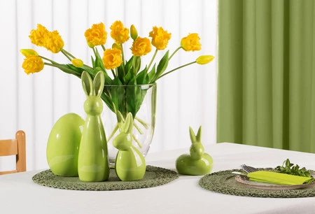 Ozdoba Wielkanocna, Figurka ceramiczna, kolor zielony, rozmiar 14 x 13 x 10 cm