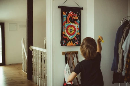 Janod Magnetyczna gra w rzutki Smoki