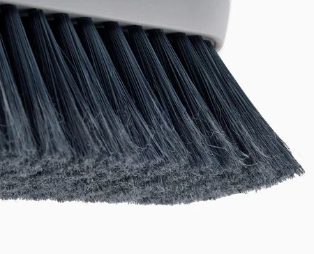 Joseph Joseph Zmiotka z szufelką w uchwycie CleanTech