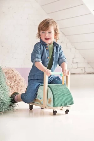 LILLIPUTIENS Drewniany jeździk 2 w 1 z miękkim siedziskiem i torebką Smok Joe 12 m+