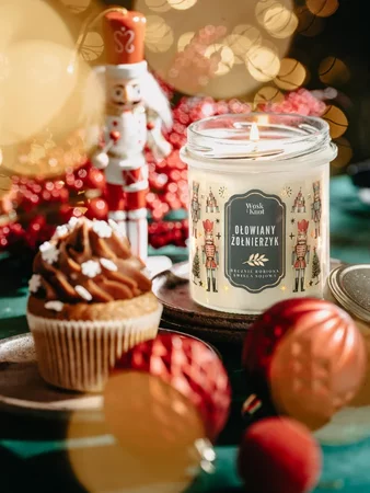 Woskiknot świeca sojowa Ołowiany Żołnierzyk 300ml